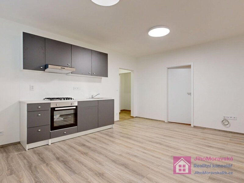 Pronájem bytu 4+kk, Na Valtické, Břeclav