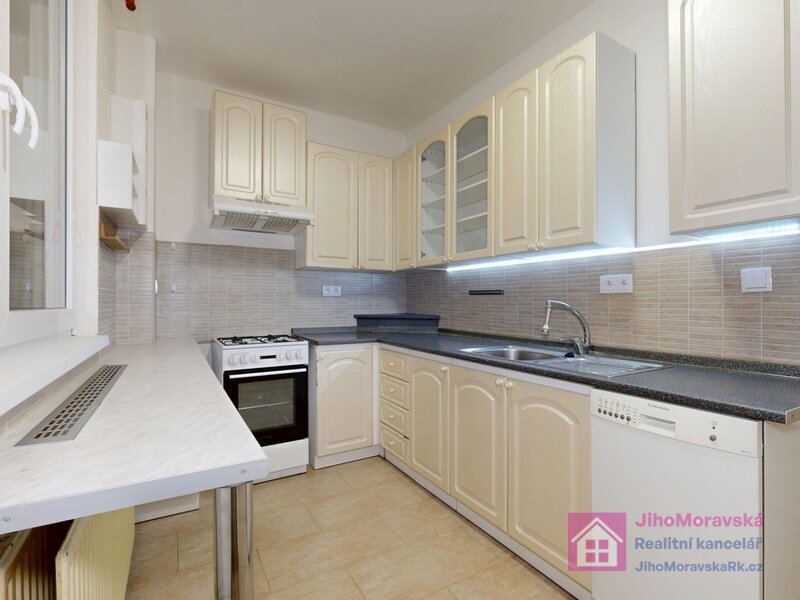 Pronájem BJ 3+1, Na Valtické, Břeclav